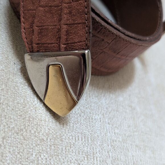 Genuine Leather Croc Embossed Brown Belt Gold & Silver Buckle and Tip Vintage - Picture 3 of 11